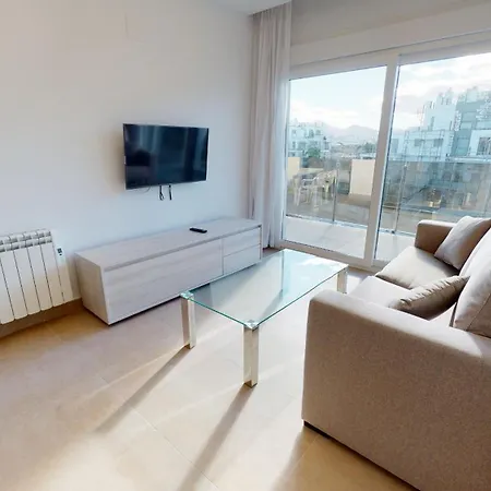 Jacinto By On Travel * Oliva