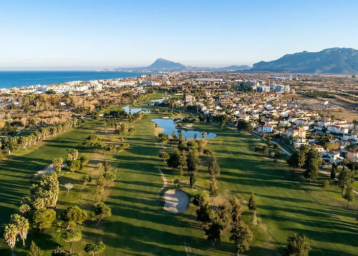 Jacinto By On Travel * Oliva