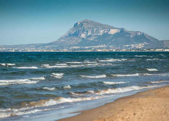 Jacinto By On Travel Oliva